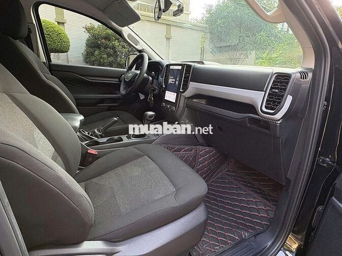 Ford Ranger XLS 2023 2.0 AT 4x2 Đen