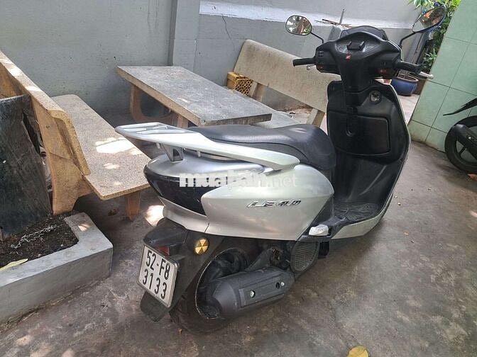 Honda Lead SCR Bạc