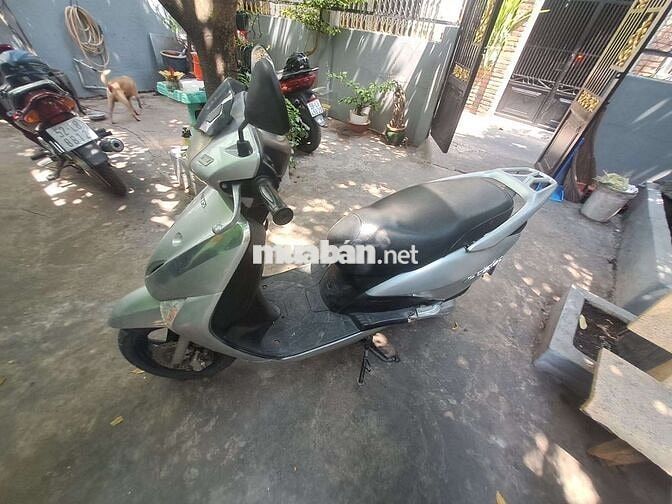 Honda Lead SCR Bạc