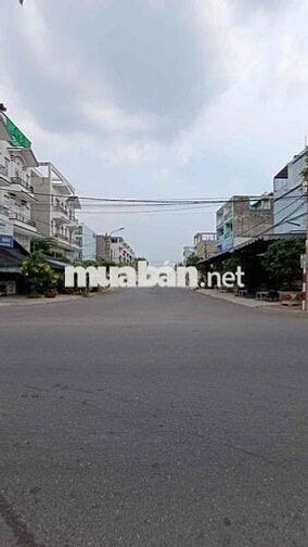 BÁN LÔ ĐẤT KHU DÂN CƯ LÊ BÔI QUẬN 8. DT: 105m2. Ngan 5m. Nhỉnh 5 Tỷ
