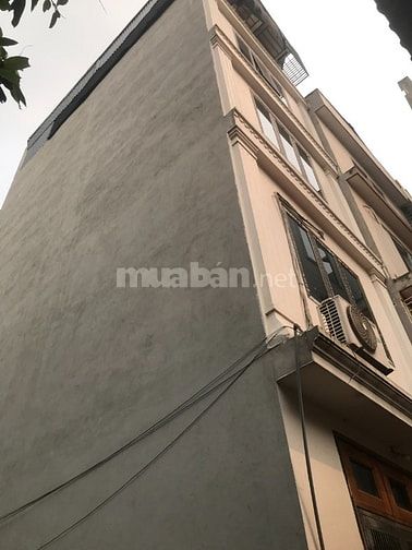 Bán nhà ngõ 987 Ngô Gia Tự .32m2 x 5 T .Giá 6,2 tỷ