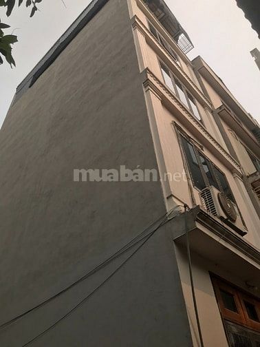 Bán nhà ngõ 987 Ngô Gia Tự .32m2 x 5 T .Giá 6,2 tỷ