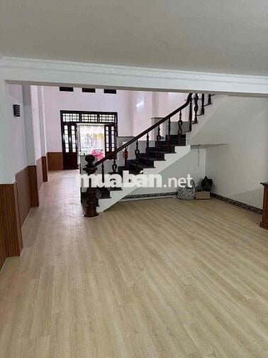 🏡 CHO THUÊ NHÀ MẶT TIỀN LÊ VĂN HIẾN – TRỤC NGÂN HÀNG 500m RA BIỂN
