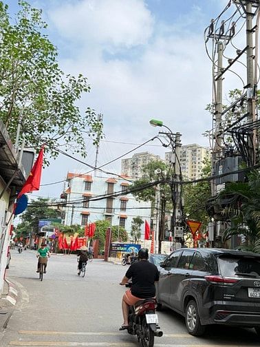 Bán nhà Thanh Đàm Hoàng Mai, 97m², mặt tiền cực đẹp