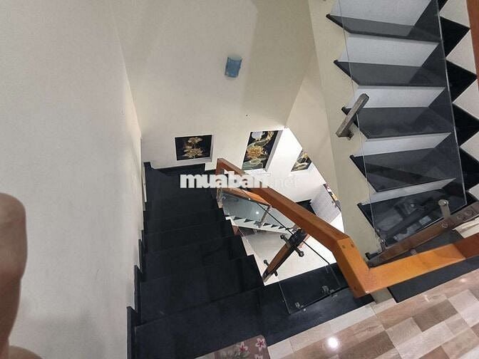 nhà phố 3 lầu 1 st 280m2 sàn ở biên hòa