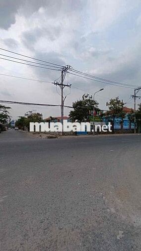 BÁN LÔ ĐẤT KHU DÂN CƯ LÊ BÔI QUẬN 8. DT: 105m2. Ngan 5m. Nhỉnh 5 Tỷ