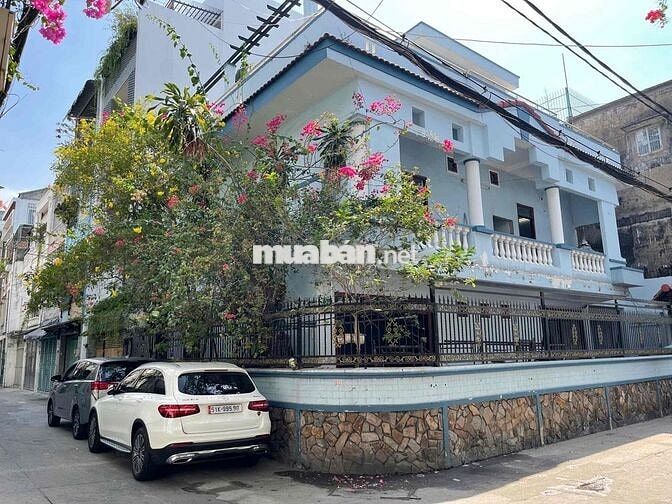 Ngang 8m - Villa Đường Xô Viết Nghệ Tĩnh - Đoạn 2 Chiều Hướng Về Q1