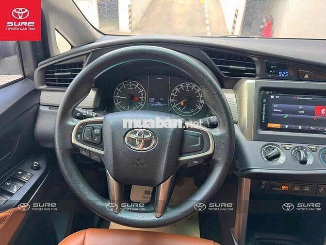 Toyota Innova E 2019 số sàn - Bảo hành Toyota