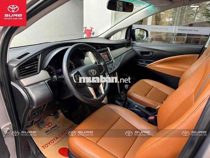 Toyota Innova E 2019 số sàn - Bảo hành Toyota