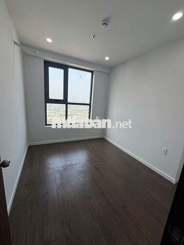 BCONS EMERALD: 2PN 2WC VIEW HỒ ĐÁ – GIÁ CHỈ 1TR5/NGƯỜI!