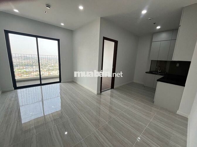BCONS EMERALD: 2PN 2WC VIEW HỒ ĐÁ – GIÁ CHỈ 1TR5/NGƯỜI!