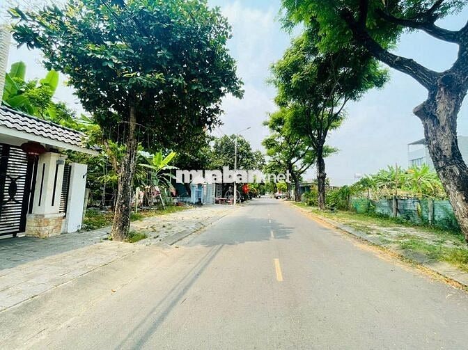 Bán Lô Đất Mặt Tiền Đào Ngọc Chua – Vị Trí Đẹp Gần Cây Xăng - Giá Tốt