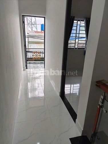 Cần bán nhà sổ riêng ngay KCN Hoàng Gia giáp TPHCM 15p di chuyển 