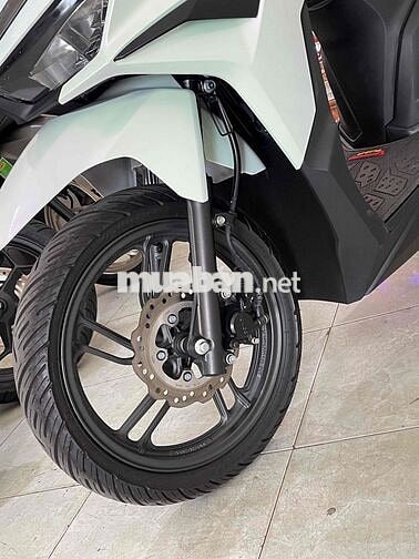 Honda Vario 125 2025 Trắng Đã dùng