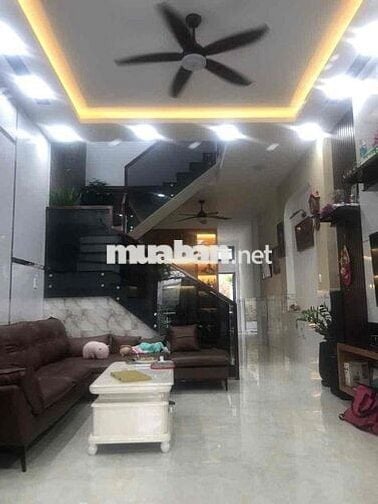 BÁN NHÀ MỚI XÂY SỔ HỒNG RIÊNG . CẠNH NHÀ THỜ TÂN ĐÔNG