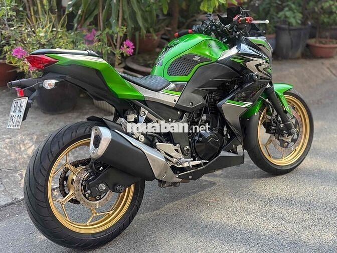 Kawasaki Z300 2017 xanh, zin đẹp ,bstp chính chủ