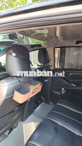 Toyota INNOVA 2017