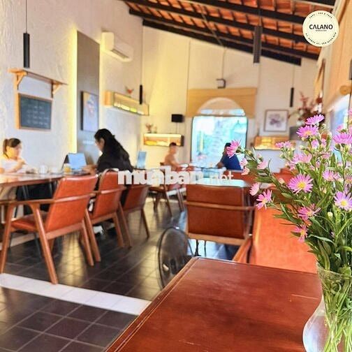 Sang Nhượng Quán Cafe Calano – Không Gian Đẹp, Vào Là Kinh Doanh Ngay