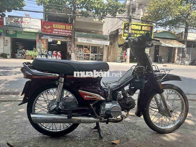 Honda Dream II Nâu