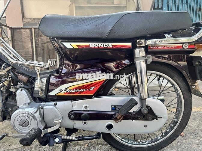 Honda Dream II Nâu