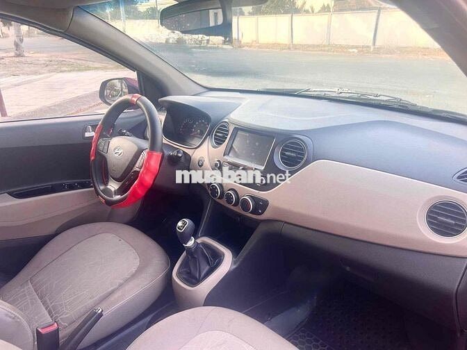 Hyundai Grand i10 2019 bản đủ xe chuẩn gia đình