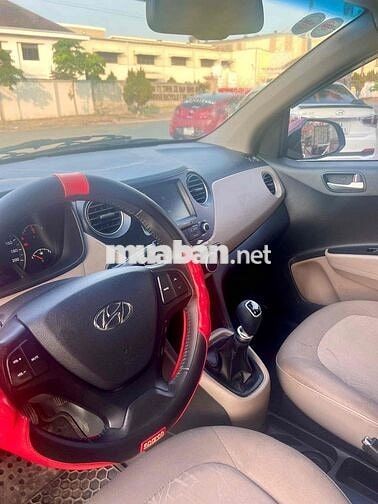 Hyundai Grand i10 2019 bản đủ xe chuẩn gia đình