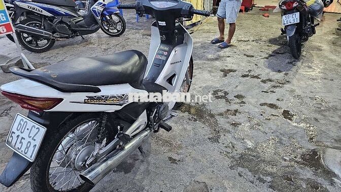 Honda Wave @100 Trắng