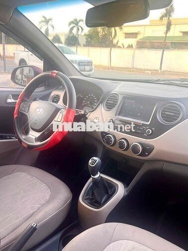 Hyundai Grand i10 2019 bản đủ xe chuẩn gia đình