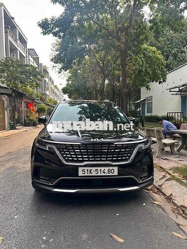 Kia Carnival Signature Đen 7 chỗ