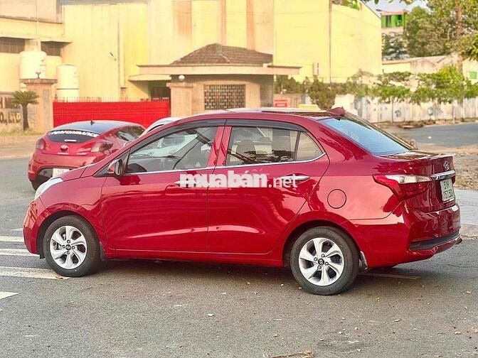 Hyundai Grand i10 2019 bản đủ xe chuẩn gia đình