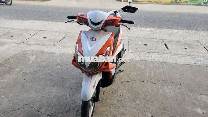 Yamaha Luvias Cam trắng Đã sử dụng