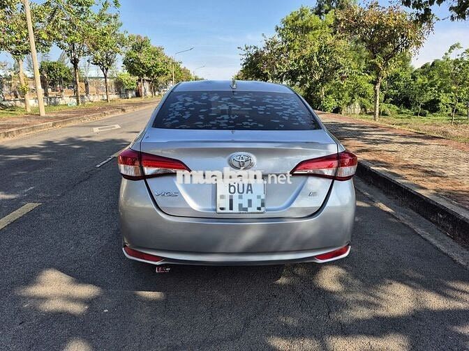Toyota Vios E 1.5 2019 Bạc