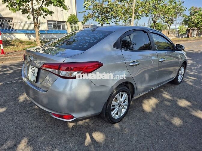 Toyota Vios E 1.5 2019 Bạc