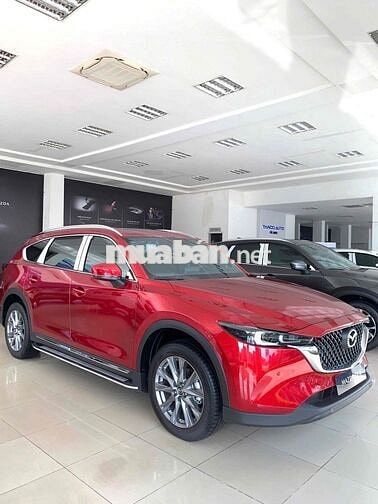 Mazda CX-8 7 chỗ màu Đỏ