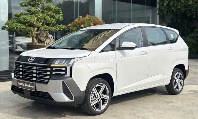 Hyundai Stargazer 2026 giảm 50% TTB