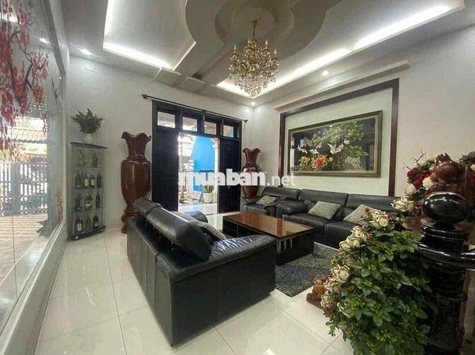 CHO THUÊ BIỆT THỰ 200M2, FULL NỘI THẤT KDC CHÁNH NGHĨA, THỦ DẦU MỘT, B