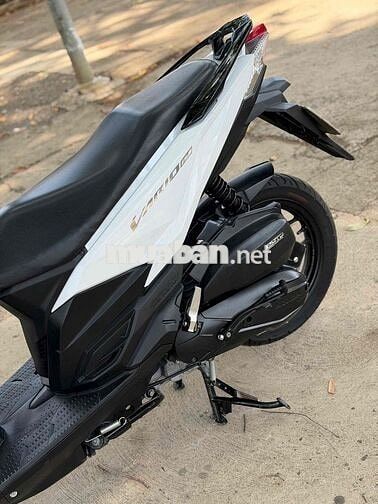 Honda Vario 150 2018 Trắng đen