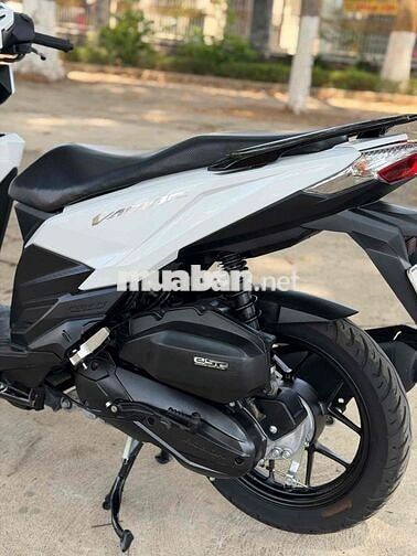 Honda Vario 150 2018 Trắng đen