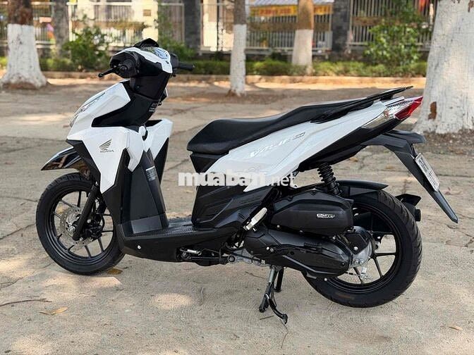 Honda Vario 150 2018 Trắng đen