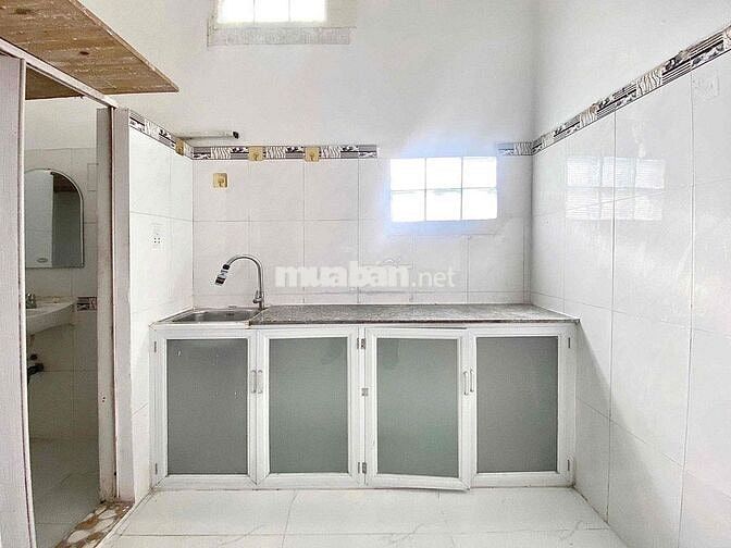 TRỐNG SẴN PHÒNG KHÔNG GÁC QUA AEON BÌNH TÂN 5 PHÚT
