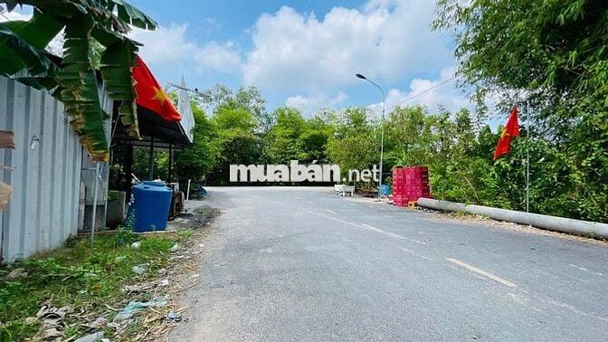 KẸT TIỀN BÁN GẤP NỀN ĐẸP 100M2 THỔ LỘ 4M CÁCH CẦU BA LÁNG 2KM