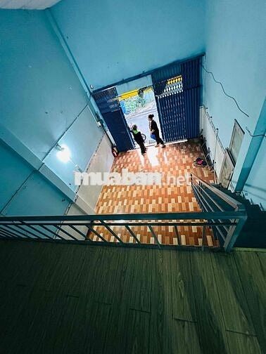 nhà cho thuê nguyên căn ngang 4,5-16m , 3 phòng ngủ.2wc giá 7tr/th