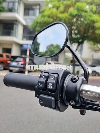 Harley-Davidson Superlow 883 2020 Bạc