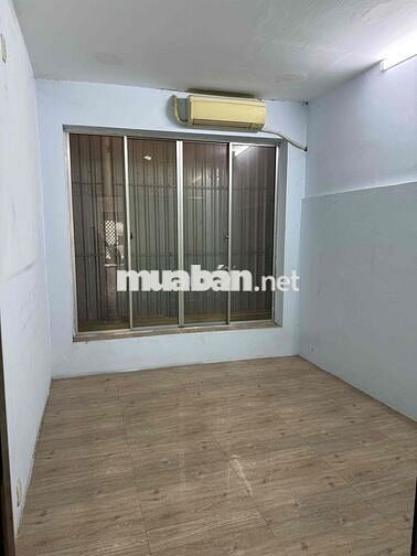 cho thuê nhà mặt tiền 989 Phạm văn đồng