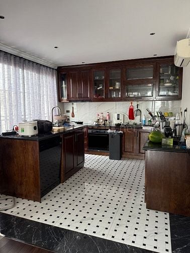 Bán nhà 7 tầng tại số 3 ngõ 109 Nhật Chiêu