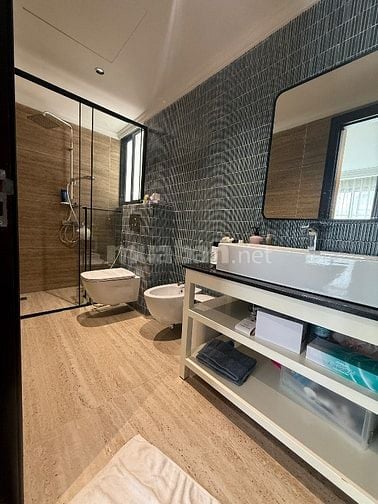 Bán nhà 7 tầng tại số 3 ngõ 109 Nhật Chiêu