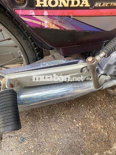 Honda Dream 1997 màu Tím