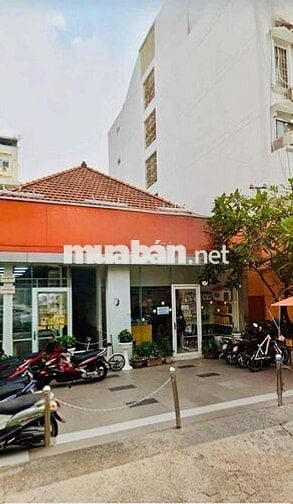 Ngang 15m - Villa Mặt Tiền Đặng Dung - Quận 1
