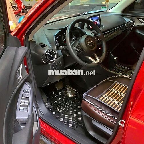 Gia đình bán xe hiệu Mazda CX-3 SX 2024 mới 95%