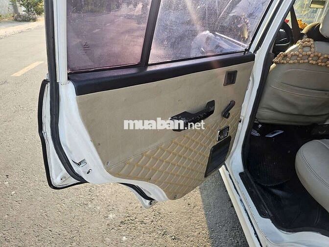 Mitsubishi Jolie 2000 Trắng